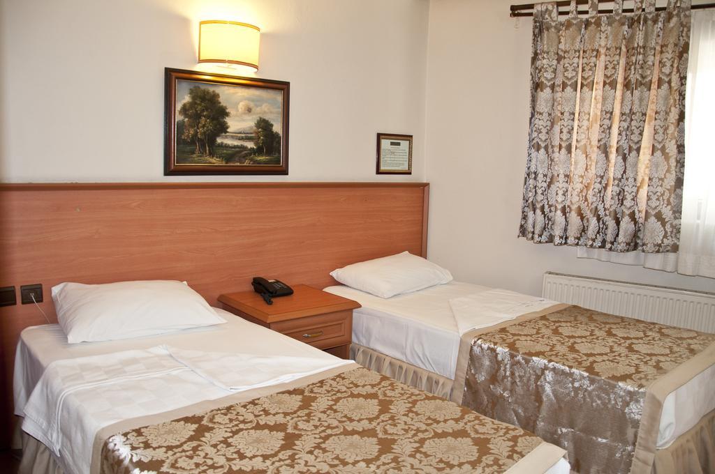 Ronax Hotel Büyükçekmece Buitenkant foto