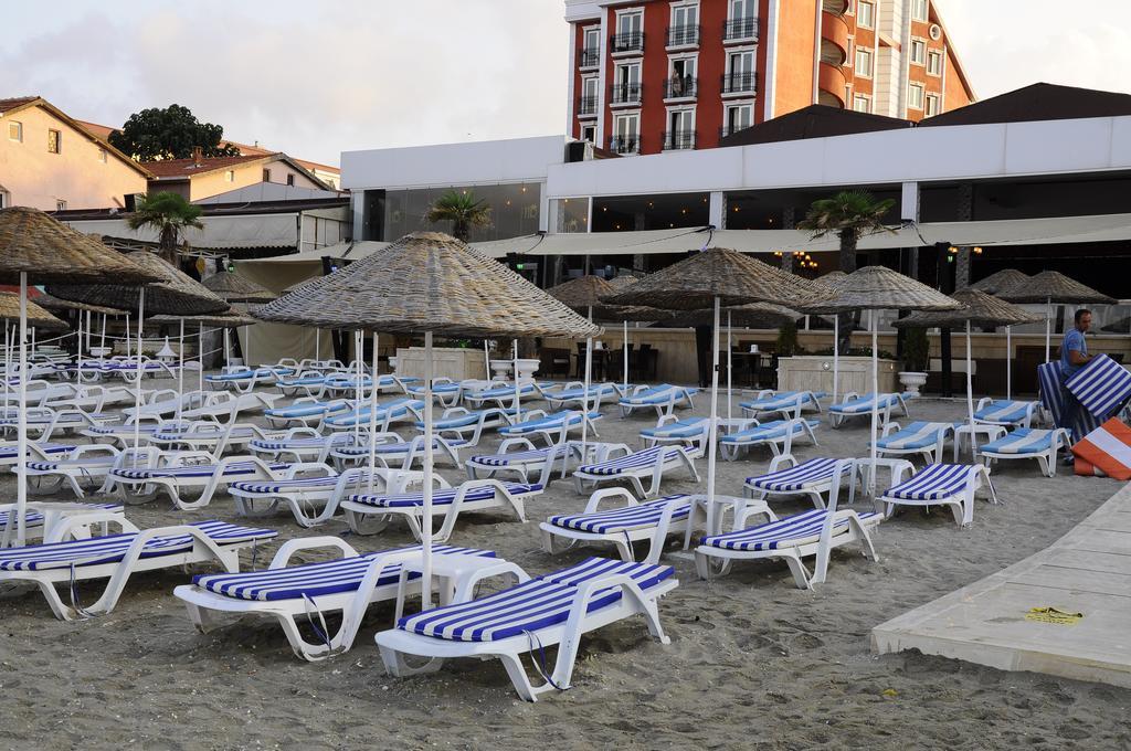 Ronax Hotel Büyükçekmece Buitenkant foto
