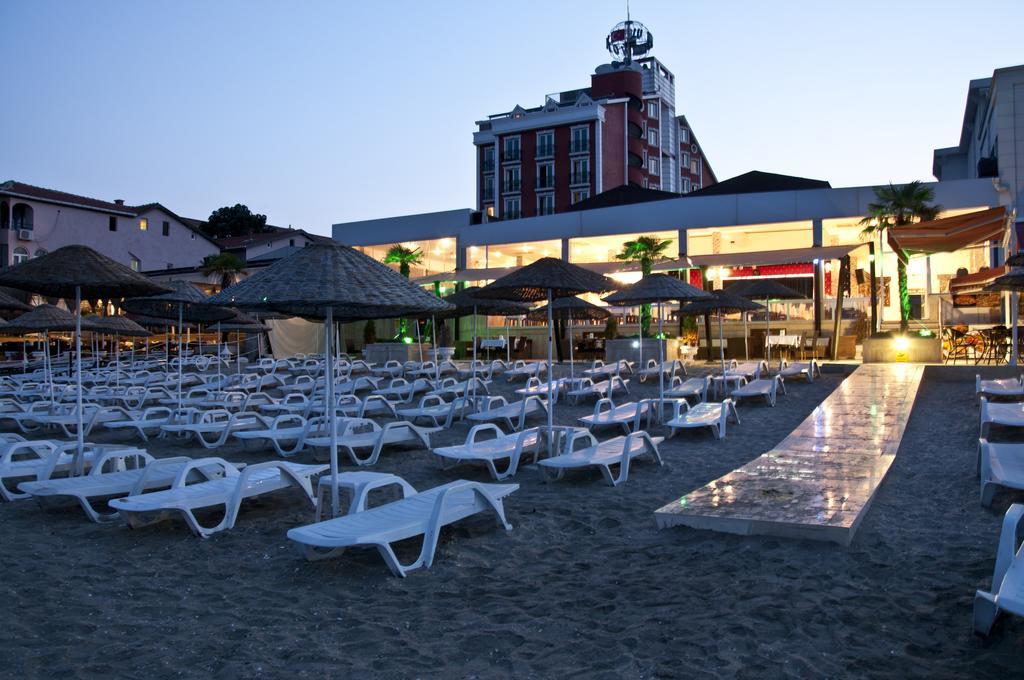 Ronax Hotel Büyükçekmece Buitenkant foto